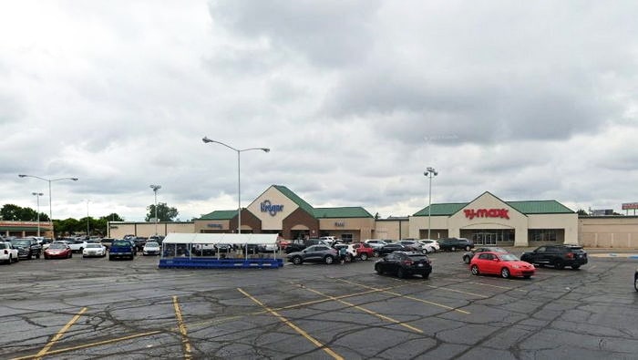 K-Mart (Kmart) - Roseville - 26100 Gratiot Ave